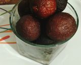 मावाचे गुलाबजाम (mava gulab jamun recipe in marathi) रेसिपी स्टेप 4 फोटो 