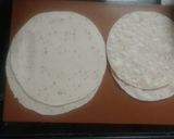   ત્રિરંગી પરોઠા(Tirangi parotha recipe in Gujarati) રેસીપી સ્ટેપ2ફોટો