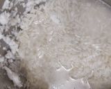 A picture of step 3 of Neer Dosa.