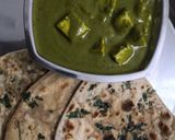 गार्लिक पराठा आणि पालक पनीर (garlic paratha ani palak paneer recipe in marathi) रेसिपी स्टेप 4 फोटो 