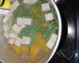 Foto langkah ke 5 dari resep 51. Sayur Bening Simpel Anak Kost.