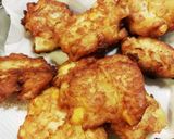 Foto del paso 7 de la receta: Buñuelos de coliflor y choclo y de zucchini
