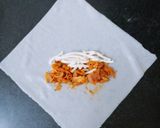 A picture of step 6 of Chicken cheese spring rolls.