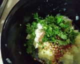 A picture of step 4 of Aloo kabab naan without oven serve with raita.