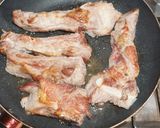 A picture of step 2 of Tortola bean soup with pork ribs.