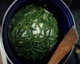 Rozmaringos "zöldmártás" ropogós csirkemellel rizskörettel recept fázis 3 fotója