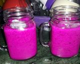Foto langkah ke 3 dari resep Dragon Fruit and Yakult.