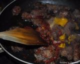 A picture of step 4 of Beef stroganoff.