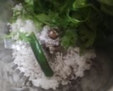 A picture of step 3 of French beans bhaji.