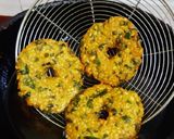 A picture of step 3 of Tropical amaranthus vadai.