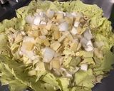 Une image de l'étape 9 de Salade d'endives et Castelfranco aux pignons de pin et leerdammer.