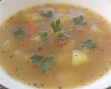 Foto del paso 9 de la receta: Caldo con mollejas de pollo y patata