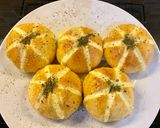 Foto langkah ke 9 dari resep Garlic Cheese Bread.