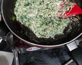 A picture of step 2 of Methi Mutter Malai.