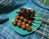 Foto langkah ke 3 dari resep Sate Pindang Telur Puyuh dan jeroan ayam.