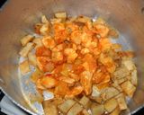Foto del paso 2 de la receta: Cazuela de arroz con papas, pollo y carne (todo reciclado)