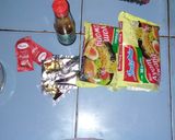 Foto langkah ke 1 dari resep Mie nyemek simpel.