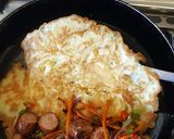 A picture of step 7 of Sausage & Carrot Omelette.