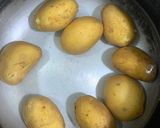 A picture of step 1 of Smashed potatoes.