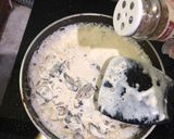 Foto langkah ke 8 dari resep Rosti with chicken truffle mushroom sauce.