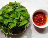 A picture of step 5 of Bánh mì with Caramelized Pork - Huế Style.