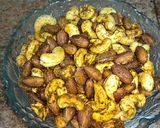 મસાલા કાજુ બદામ(Masala Kaju badam Recipe in Gujarati) રેસીપી સ્ટેપ3ફોટો