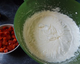 Foto del paso 2 de la receta: Helado sencillo y delicioso de fresas