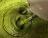 A picture of step 5 of White Chocolate and Matcha Soft Cake.
