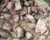 Foto del paso 2 de la receta: Ternera en salsa