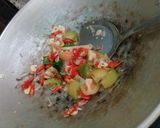 Foto langkah ke 4 dari resep Oseng kerang kupas pedas.
