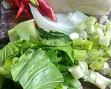 Foto langkah ke 2 dari resep Udang Pedas Manis.