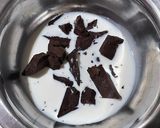 Foto langkah ke 2 dari resep Chocolate Creamcheese Butter Cake.