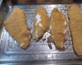 Foto del paso 4 de la receta: Milanesa de Merluza con Crema de Queso.🐟
