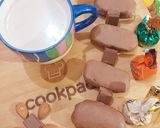 A picture of step 11 of Chocolate bounties with cofee.