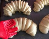 Foto langkah ke 8 dari resep Roti Isi Kelapa ala Korean Bakery.