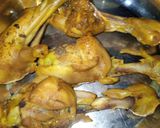 A picture of step 1 of Pahari Pulao.