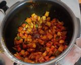 વેજિટેબલ પુલાવ (Vegetable Pulao Recipe In Gujarati) રેસીપી સ્ટેપ2ફોટો