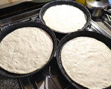Foto del paso 4 de la receta: Pizza rellena y pizzas caseras