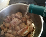 Foto del paso 4 de la receta: Patatas guisadas con pollo