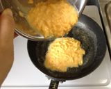 A picture of step 13 of Easy Demi-Glace Fluffy Soft Omurice.