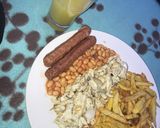 A picture of step 3 of Chips, scrambled eggs and Fresh orange juice.