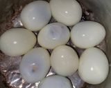 Foto langkah ke 2 dari resep Telur Udang Lodeh.