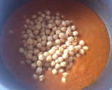 Foto del paso 3 de la receta: Potaje de garbanzos con bacalao de Vigilia