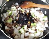 Foto langkah ke 3 dari resep Jjajangmyeon (black bean sauce noodle).
