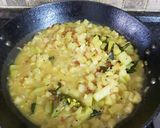 A picture of step 4 of Sorakka/ Lauki/ Bottlegourd kootu.