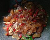 Foto langkah ke 2 dari resep Tumis kikil.