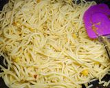 A picture of step 5 of American Spaghetti Platter.