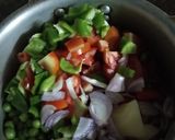 A picture of step 1 of Bhaji pav.