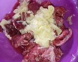 Foto langkah ke 1 dari resep Tumis Manis Daging Sapi.