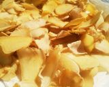 A picture of step 2 of Boost Your Metabolism with Ginger Powder.